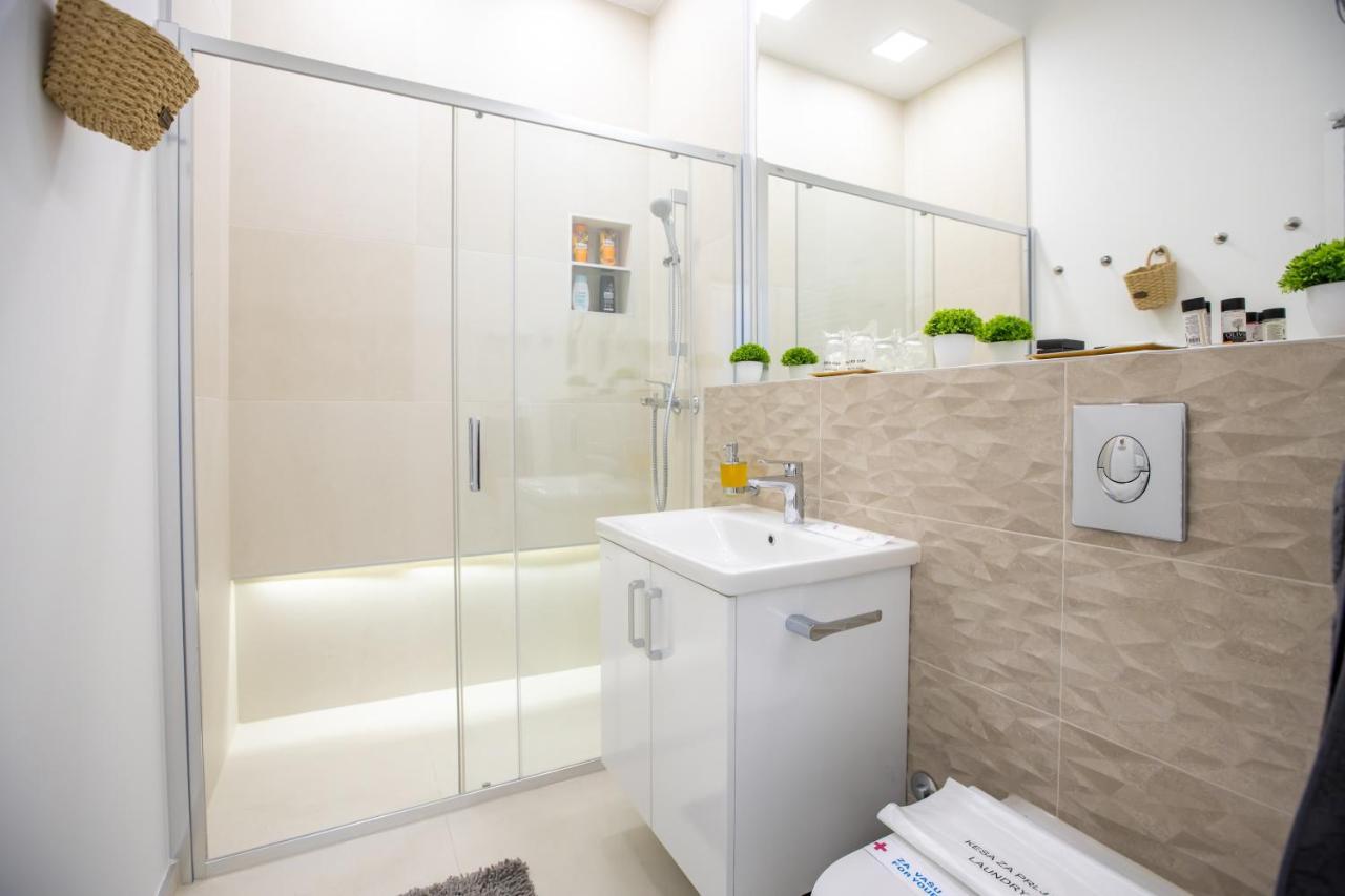 Theatre Square Apartments Novi Sad Eksteriør bilde