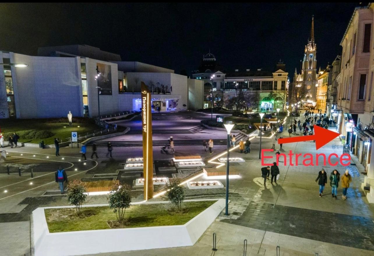 Theatre Square Apartments Novi Sad Eksteriør bilde